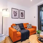 Centre, Workspace , Free Parking Leeds (West Yorkshire)