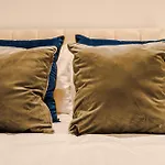 Centre, Workspace , Free Parking Leeds (West Yorkshire)