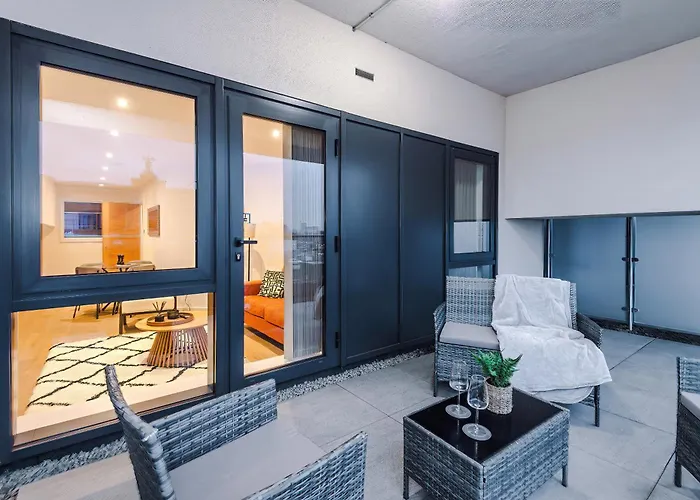 Апартаменти Centre, Workspace , Free Parking Лідс